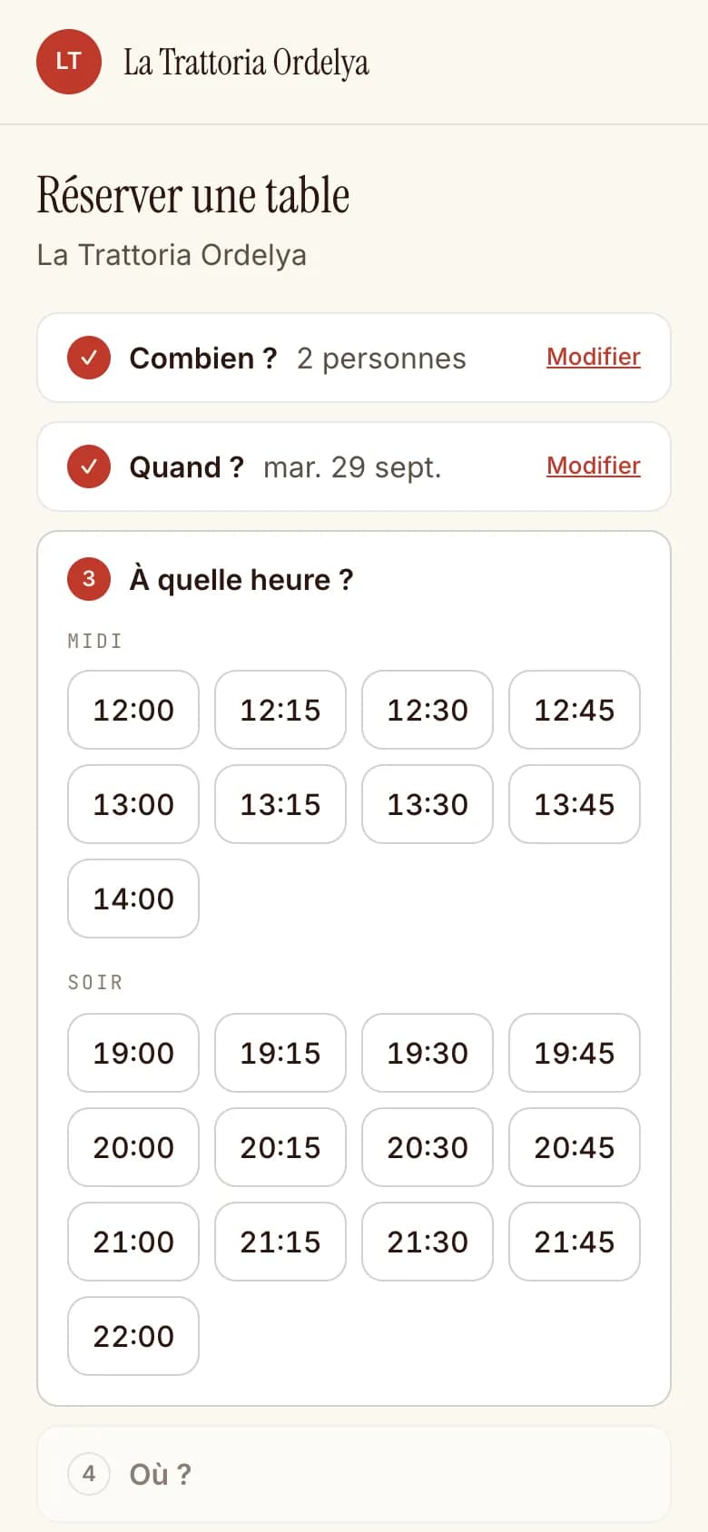 Page de réservation convive sur smartphone : deux personnes et le mardi 29 septembre choisis, créneaux disponibles du midi et du soir proposés en boutons.